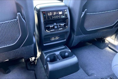 2026 Jeep Grand Cherokee L GRAND CHEROKEE L LAREDO 4X2