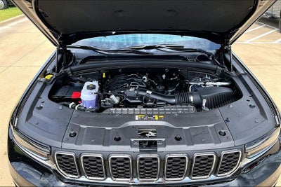 2026 Jeep Grand Cherokee L GRAND CHEROKEE L LAREDO X 4X2
