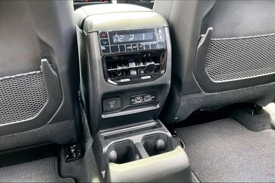 2026 Jeep Grand Cherokee L GRAND CHEROKEE L LAREDO X 4X2
