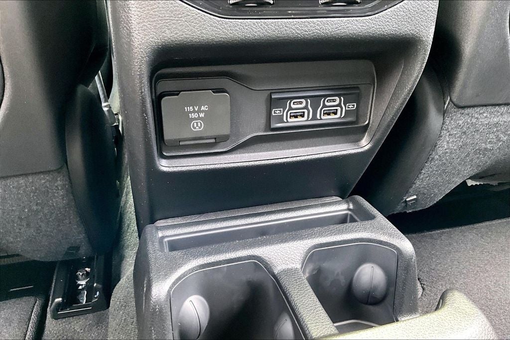 2026 Jeep Grand Cherokee L GRAND CHEROKEE L LAREDO X 4X2