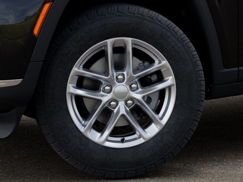 2026 Jeep Grand Cherokee L GRAND CHEROKEE L LAREDO X 4X2