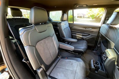 2025 Jeep Grand Cherokee L GRAND CHEROKEE L ALTITUDE X 4X2