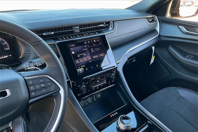 2025 Jeep Grand Cherokee L GRAND CHEROKEE L ALTITUDE X 4X2