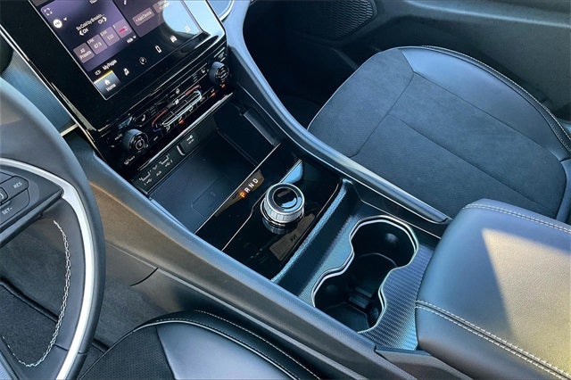 2025 Jeep Grand Cherokee L GRAND CHEROKEE L ALTITUDE X 4X2