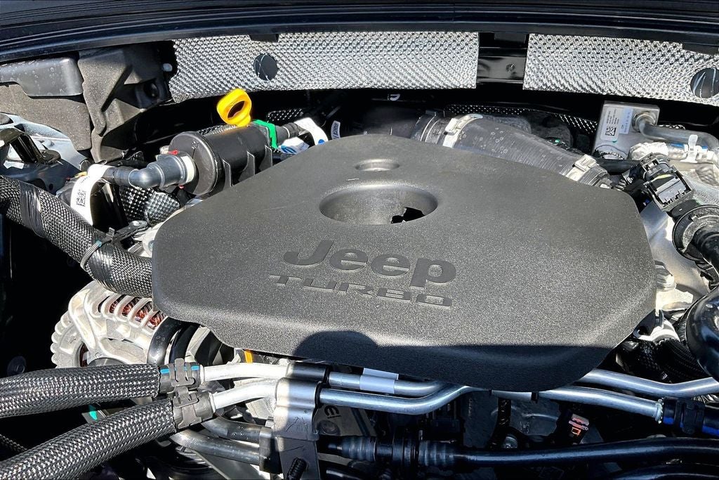 2026 Jeep Grand Cherokee L GRAND CHEROKEE L LAREDO ALTITUDE 4X2
