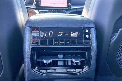 2026 Jeep Grand Cherokee L GRAND CHEROKEE L LAREDO ALTITUDE 4X2