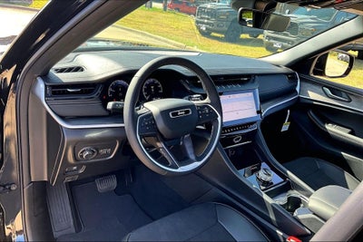 2026 Jeep Grand Cherokee L GRAND CHEROKEE L LAREDO ALTITUDE 4X2