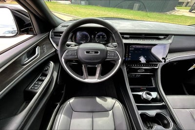 2026 Jeep Grand Cherokee L GRAND CHEROKEE L LIMITED 4X2