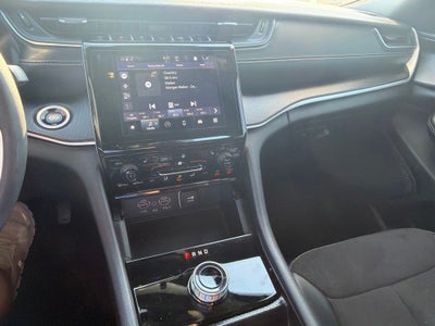 2024 Jeep Grand Cherokee L Altitude X 4x4