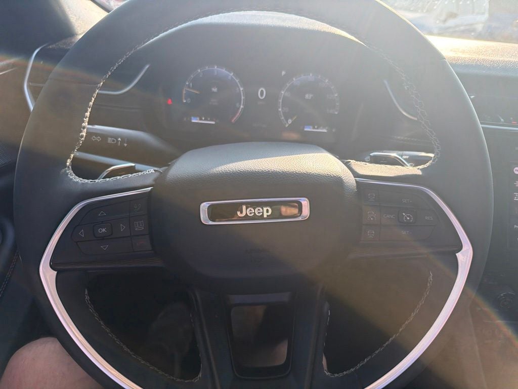 2024 Jeep Grand Cherokee L Altitude X 4x4