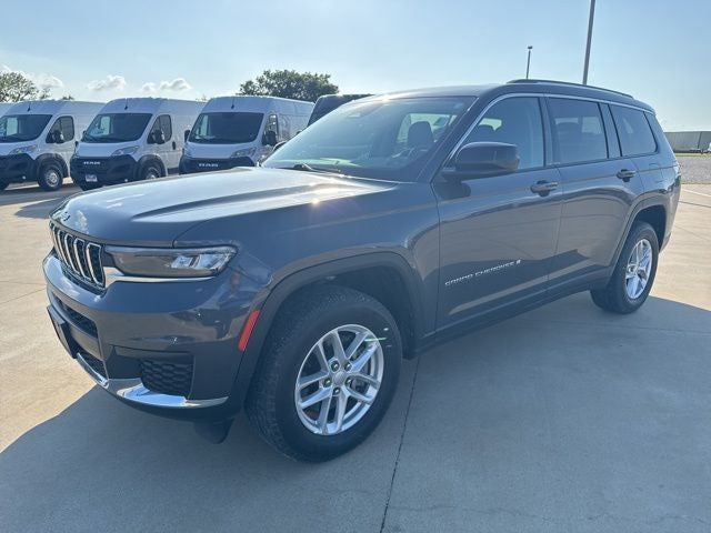 2022 Jeep Grand Cherokee L Laredo