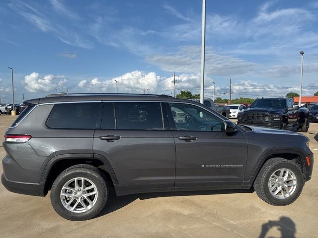 2022 Jeep Grand Cherokee L Laredo