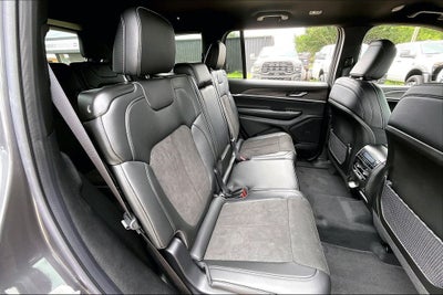 2026 Jeep Grand Cherokee L GRAND CHEROKEE L LAREDO ALTITUDE 4X4