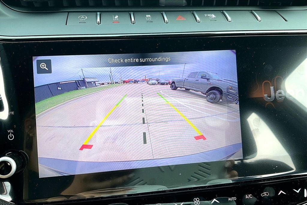 2026 Jeep Grand Cherokee L GRAND CHEROKEE L LAREDO ALTITUDE 4X4