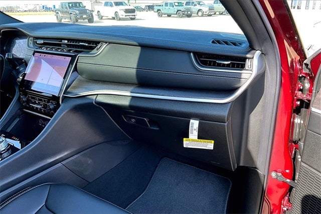 2025 Jeep Grand Cherokee L GRAND CHEROKEE L LIMITED 4X4