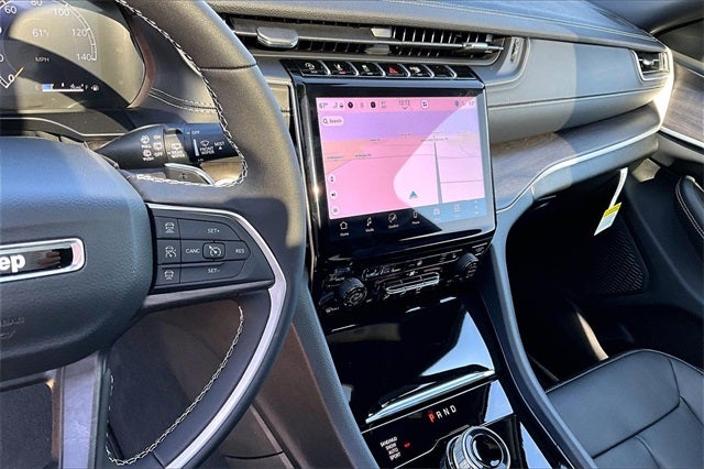 2025 Jeep Grand Cherokee L GRAND CHEROKEE L LIMITED 4X4