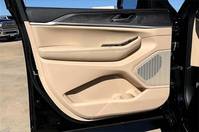 2025 Jeep Grand Cherokee L GRAND CHEROKEE L LIMITED 4X4