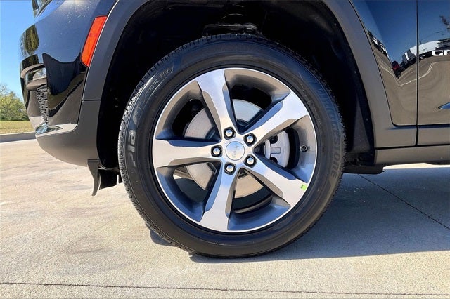 2025 Jeep Grand Cherokee L GRAND CHEROKEE L LIMITED 4X4