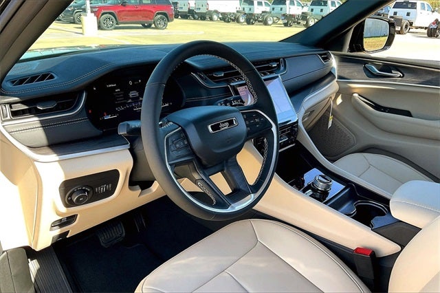 2025 Jeep Grand Cherokee L GRAND CHEROKEE L LIMITED 4X4