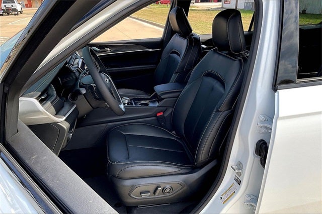 2025 Jeep Grand Cherokee L GRAND CHEROKEE L LIMITED 4X4