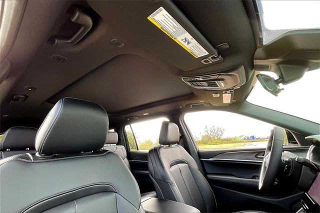 2025 Jeep Grand Cherokee L GRAND CHEROKEE L LIMITED 4X4