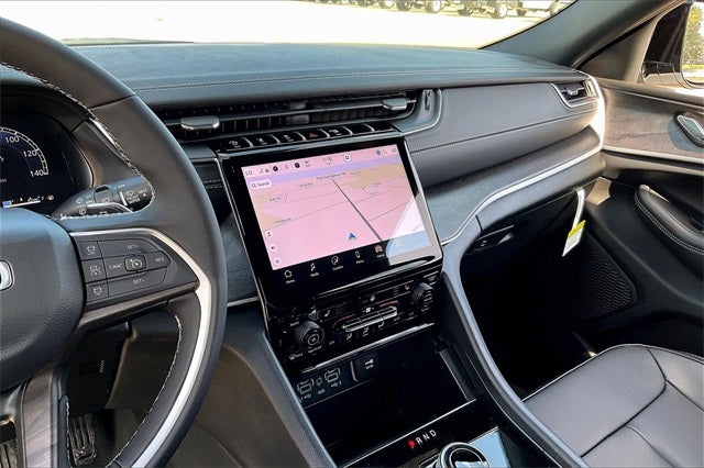 2025 Jeep Grand Cherokee L GRAND CHEROKEE L LIMITED 4X4