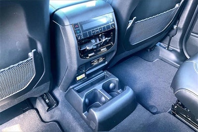 2025 Jeep Grand Cherokee L GRAND CHEROKEE L LIMITED 4X4