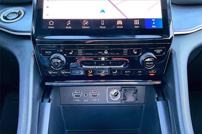 2025 Jeep Grand Cherokee L GRAND CHEROKEE L LIMITED 4X4