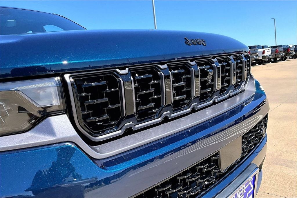 2026 Jeep Grand Cherokee L GRAND CHEROKEE L LIMITED RESERVE 4X4