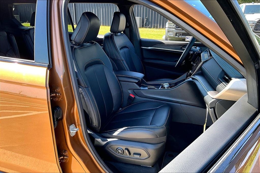 2026 Jeep Grand Cherokee L GRAND CHEROKEE L LIMITED 4X4