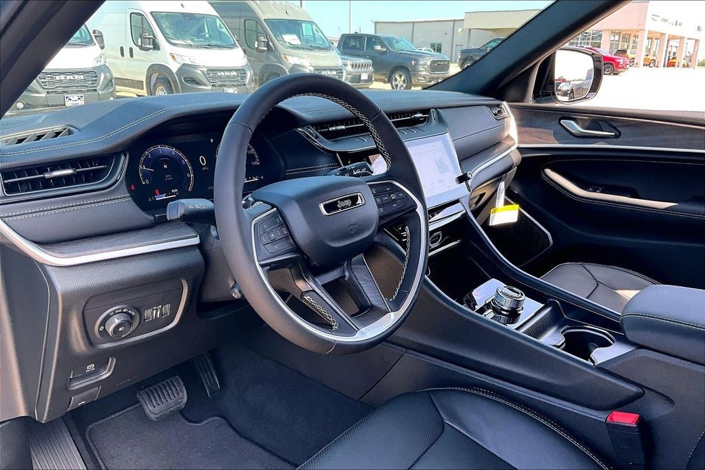 2026 Jeep Grand Cherokee L GRAND CHEROKEE L LIMITED RESERVE 4X4