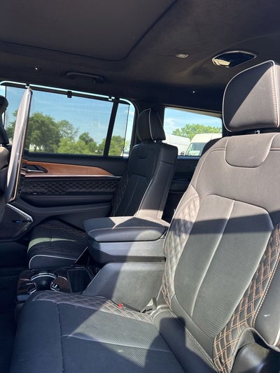 2025 Jeep Grand Cherokee L Summit Reserve 4x4