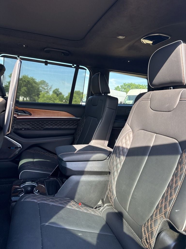 2025 Jeep Grand Cherokee L Summit Reserve 4x4