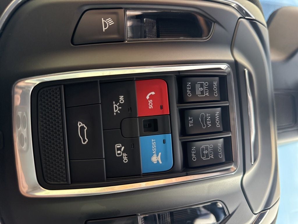 2025 Jeep Grand Cherokee L Summit Reserve 4x4