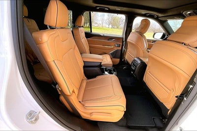 2026 Jeep Grand Cherokee L GRAND CHEROKEE L SUMMIT 4X4