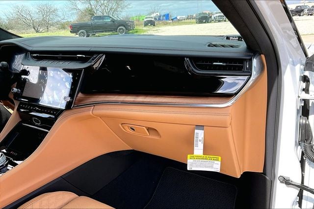 2026 Jeep Grand Cherokee L GRAND CHEROKEE L SUMMIT 4X4