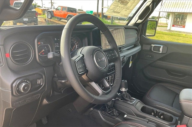 2025 Jeep Wrangler WRANGLER 4-DOOR RUBICON X