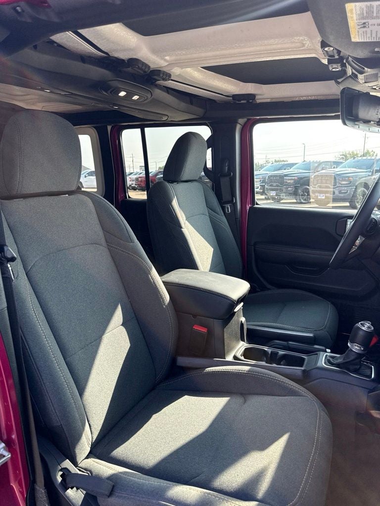 2024 Jeep Wrangler 4xe Sahara 4xe