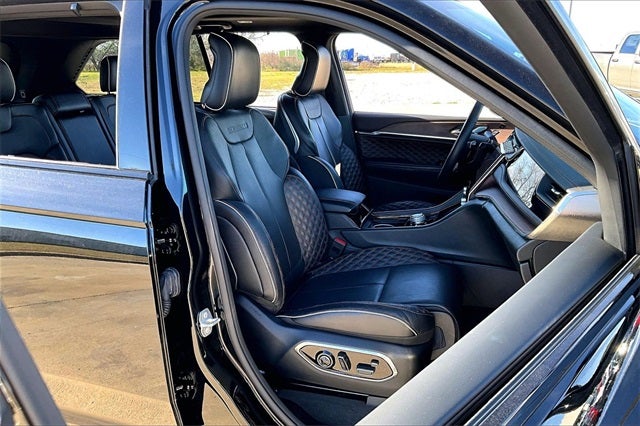 2022 Jeep Grand Cherokee 4xe Summit 4x4