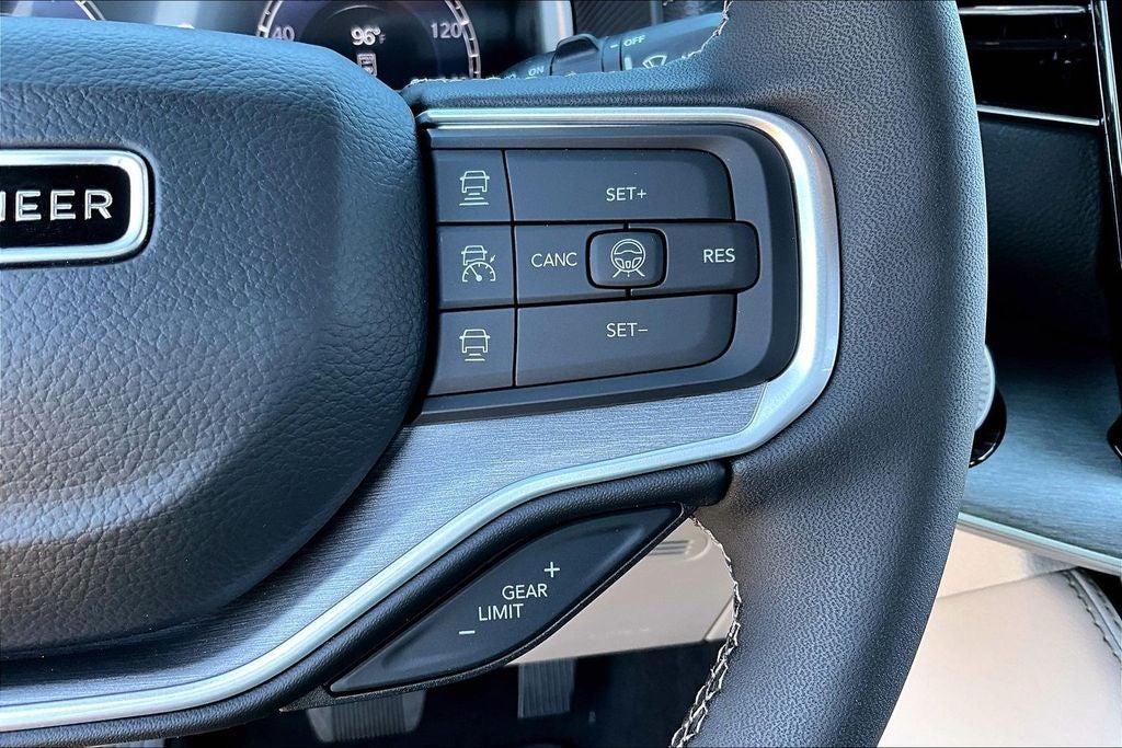 2026 Jeep Grand Wagoneer GRAND WAGONEER L 4X4