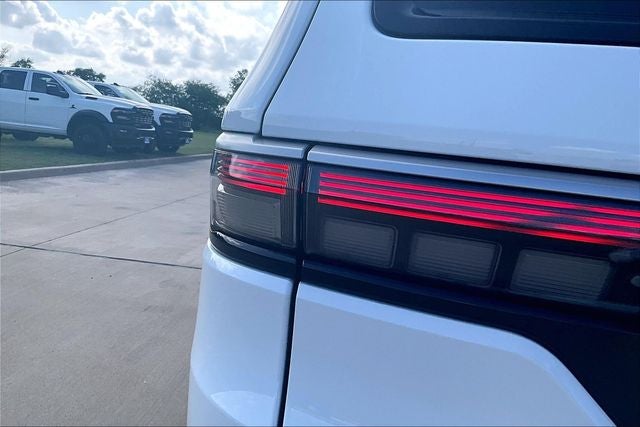 2026 Jeep Grand Wagoneer GRAND WAGONEER L 4X4