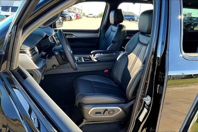 2026 Jeep Grand Wagoneer GRAND WAGONEER L LIMITED RESERVE 4X4