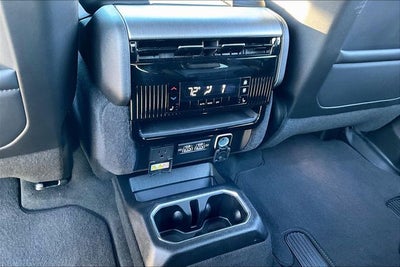 2026 Jeep Grand Wagoneer GRAND WAGONEER L LIMITED RESERVE 4X4