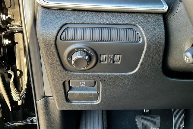 2026 Jeep Grand Wagoneer GRAND WAGONEER L LIMITED RESERVE 4X4