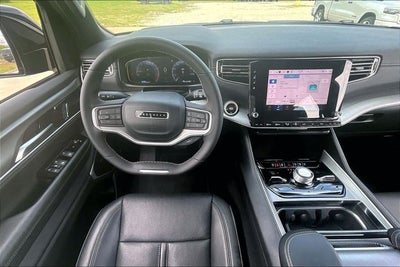 2025 Jeep Wagoneer WAGONEER L SERIES III 4X4