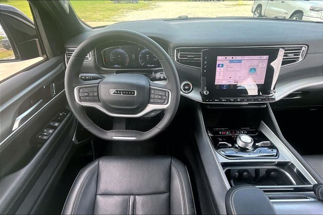 2025 Jeep Wagoneer WAGONEER L SERIES III 4X4