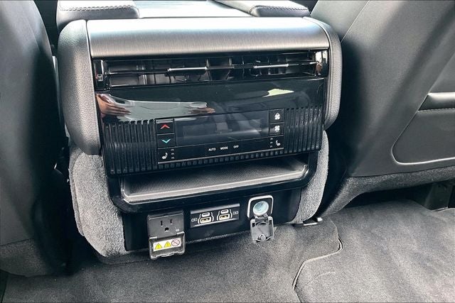 2025 Jeep Wagoneer WAGONEER L SERIES III 4X4