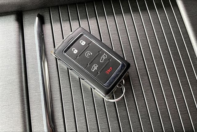 2025 Jeep Wagoneer WAGONEER L SERIES III 4X4