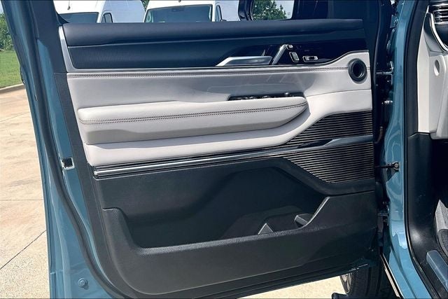 2026 Jeep Grand Wagoneer GRAND WAGONEER L SUMMIT OBSIDIAN 4X4