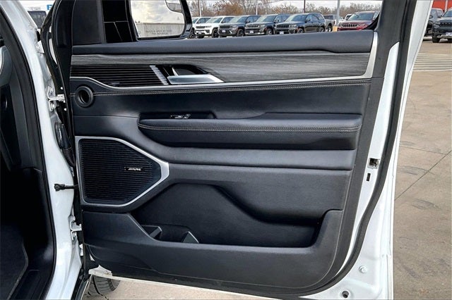 2024 Jeep Wagoneer Series II 4x2